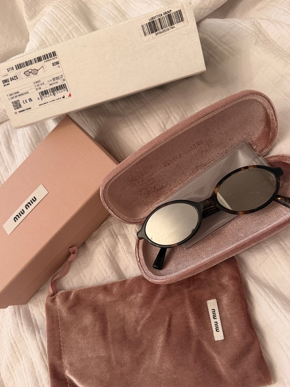 AUTHENTIC&NEW MIU MIU SUNGLASSES 0MU04ZS
